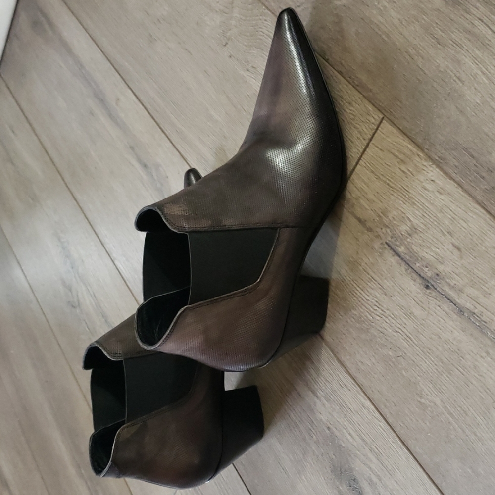 Jo Ghost  Chelsea Ankle Boots - Picture 3 of 7